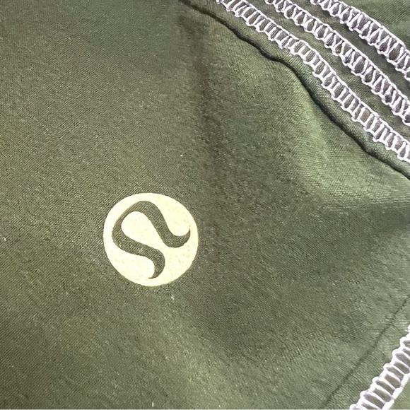 Lululemon Black Purple 5” Lined Running Athletic Performance Shorts Women’s 10 - Picture 10 of 11